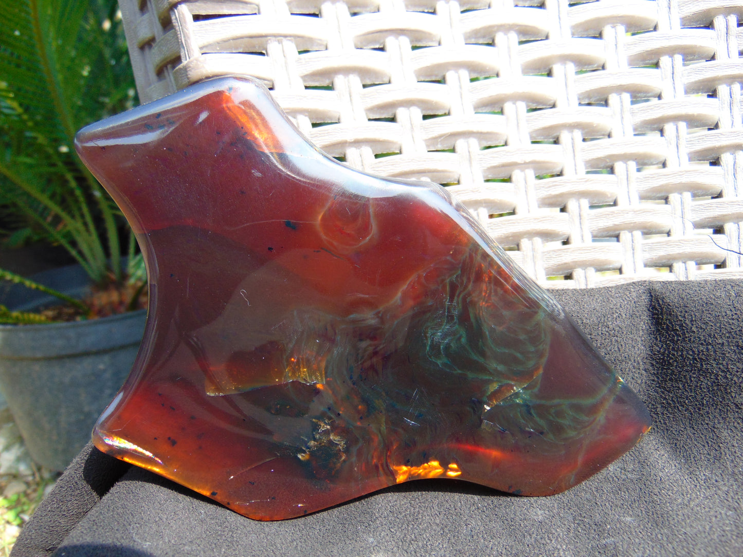 103 gram Slab polished Indonesian Sumatra Cherry Red Amber for Healing 25Y121