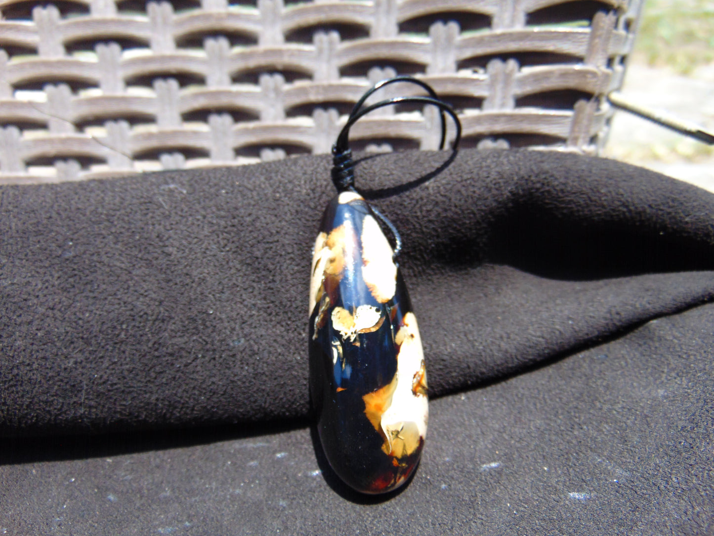 13 gr Teardrop Pendant Indonesian Blue White Amber for Healing 25A42