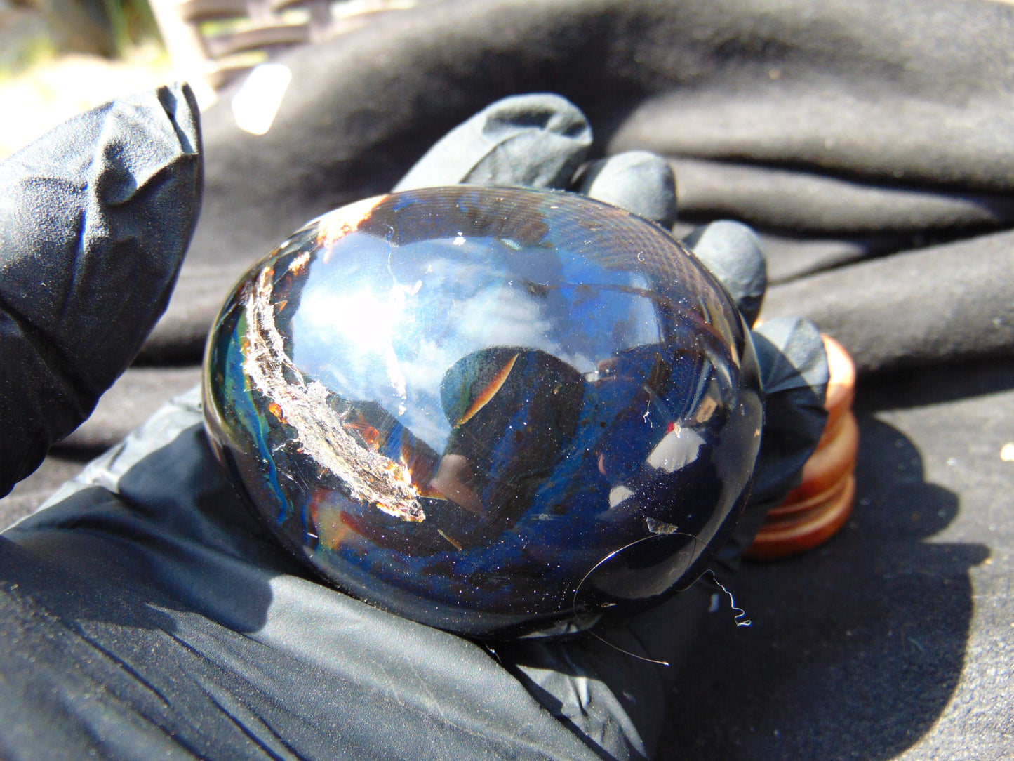 103 gr Shaped Egg 65x53 mm Indonesian Blue Amber for Healing AJ1074