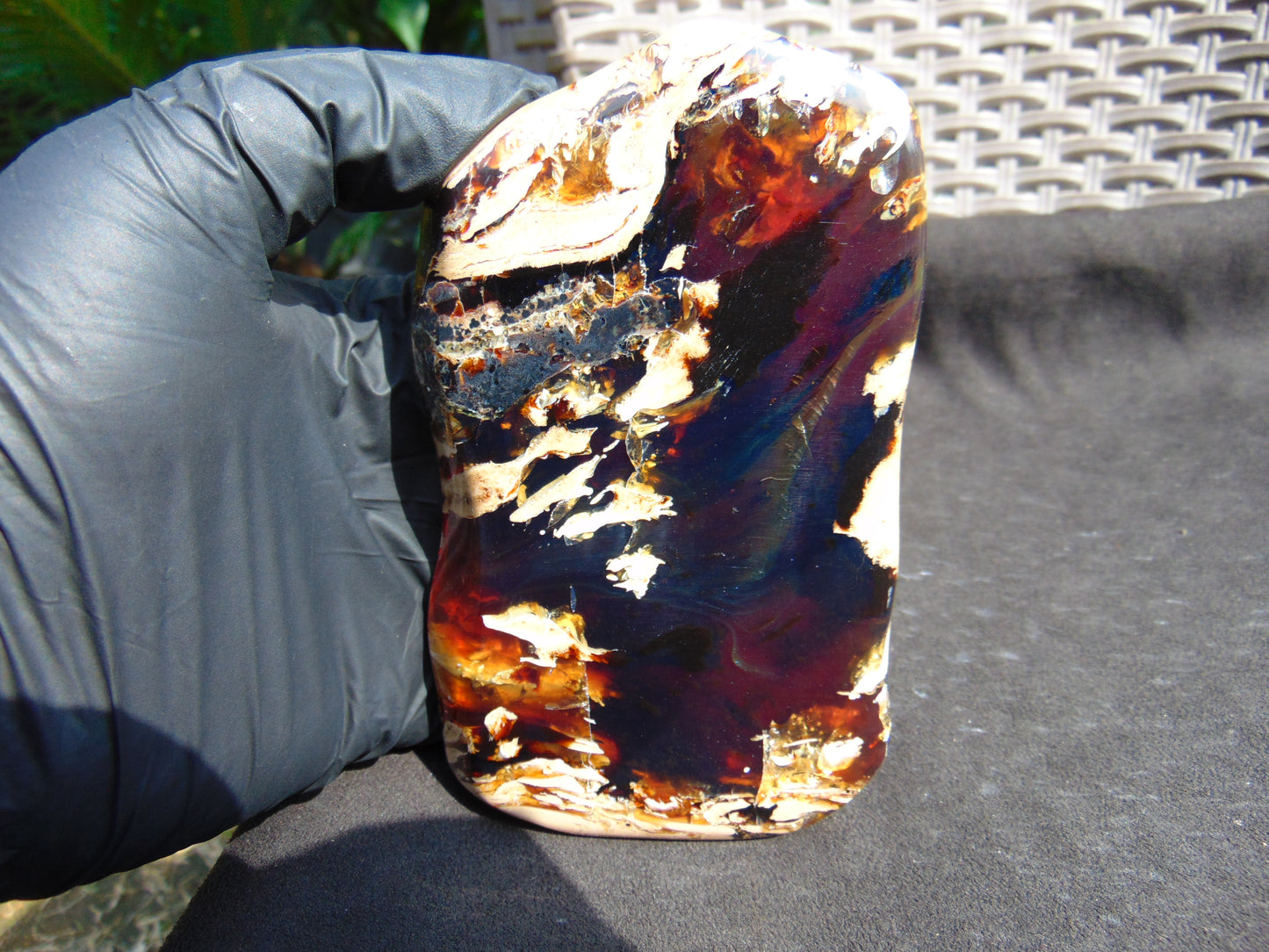 156 gram Slab polish Indonesian Sumatra White Blue Amber for Healing 25Y123