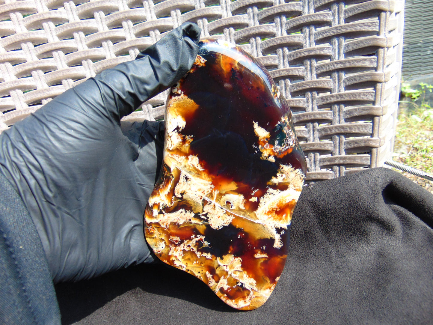 176 gram Slab polished Indonesian Sumatra Zebra Red Amber for Healing 25N163
