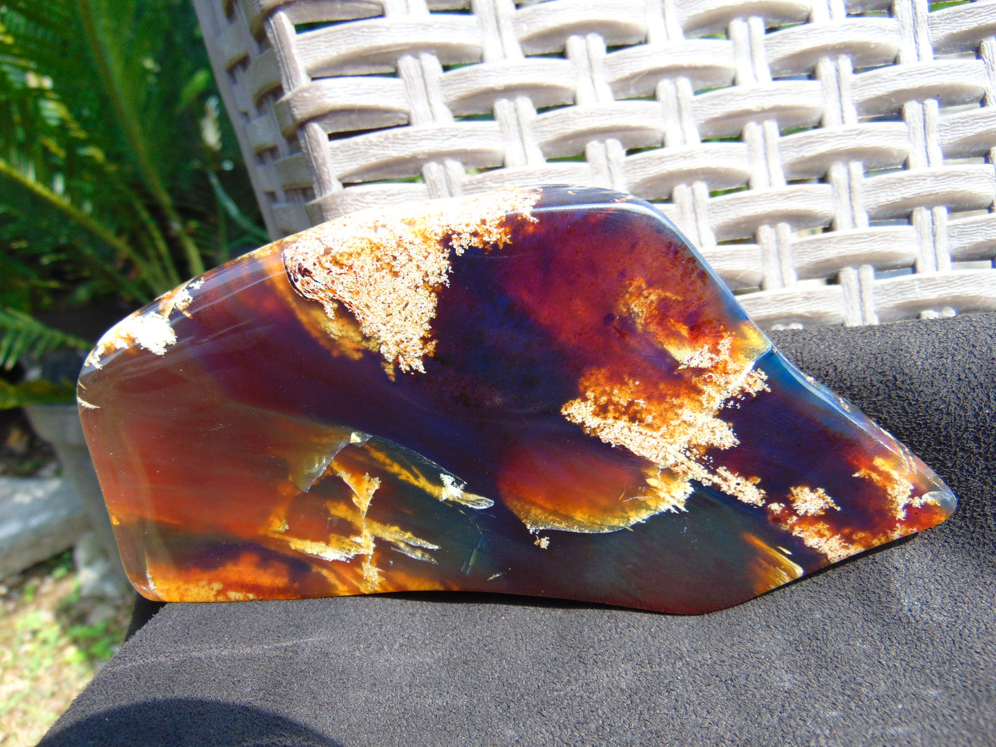 110 gram Slab Indonesian Sumatra White Honey Yellow Amber for Healing 25Y130