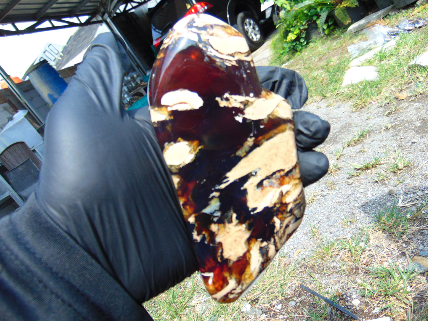117 gram Slab polish Indonesian Sumatra White Blue Amber for Healing 25Y127