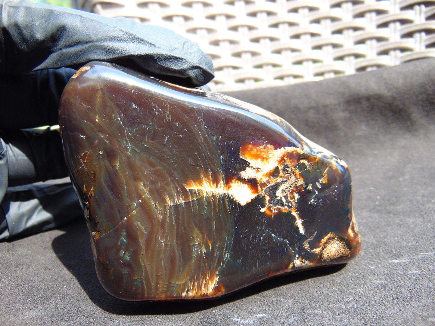 81 gram Slab polished Indonesian Sumatra Dark Red Amber for Healing 25A198