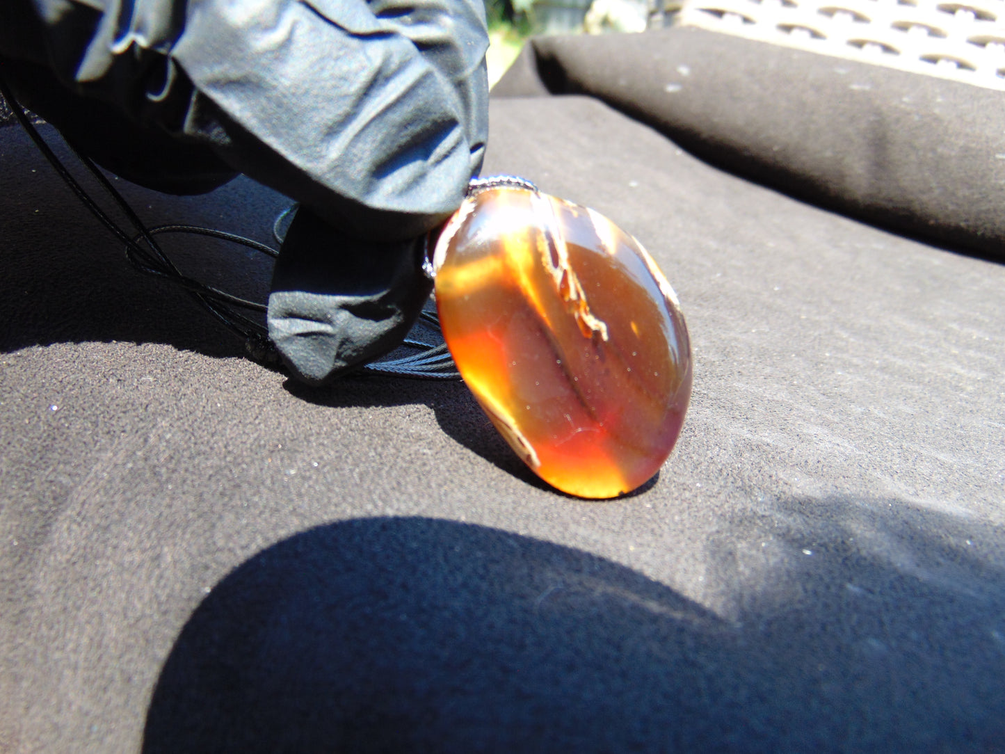 11 gr Pendant Indonesian Amber for Healing Y32