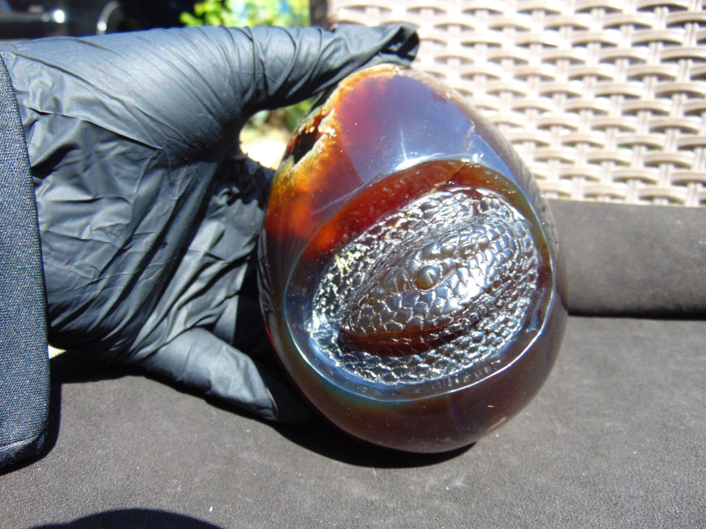 593 gr 4.9x3.9" snake carving on the Amber egg Indonesian Mushroom Inclusion Purple Blue Amber AJ772