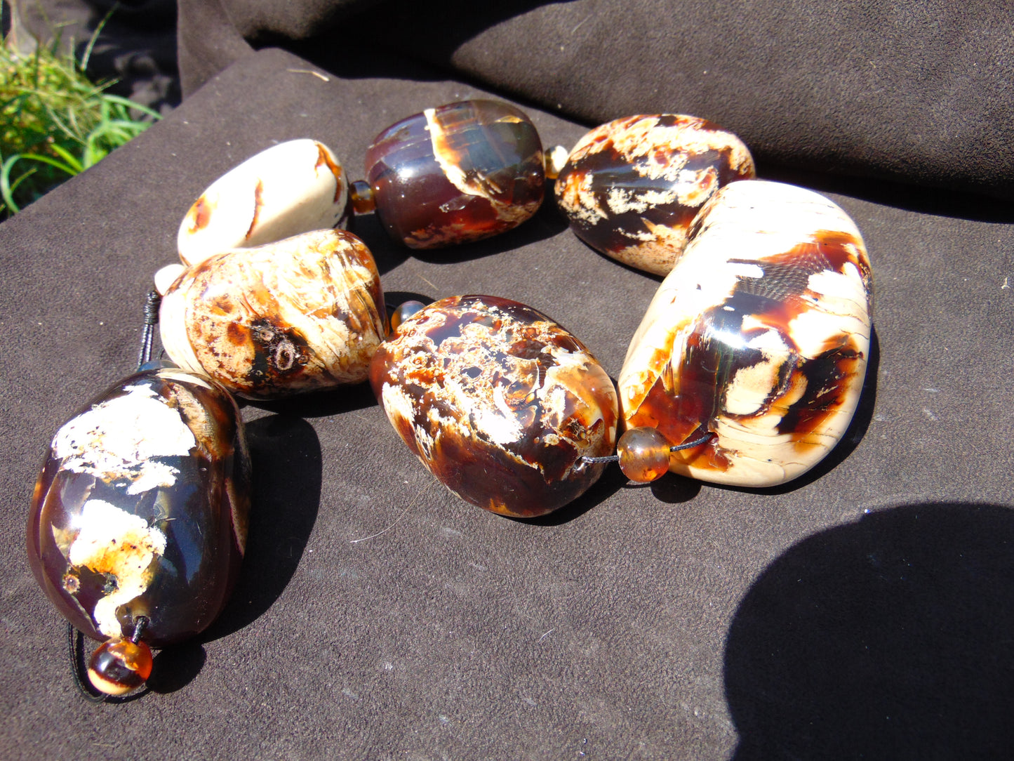 889 gr Big Necklace Indonesian white Amber for Healing NEC208