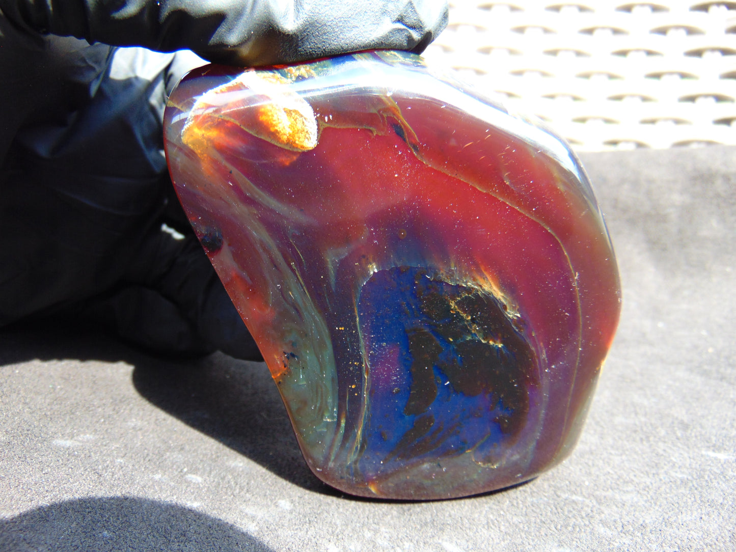82 gram Slab polished Indonesian Sumatra Red Blue Amber for Healing 25A195