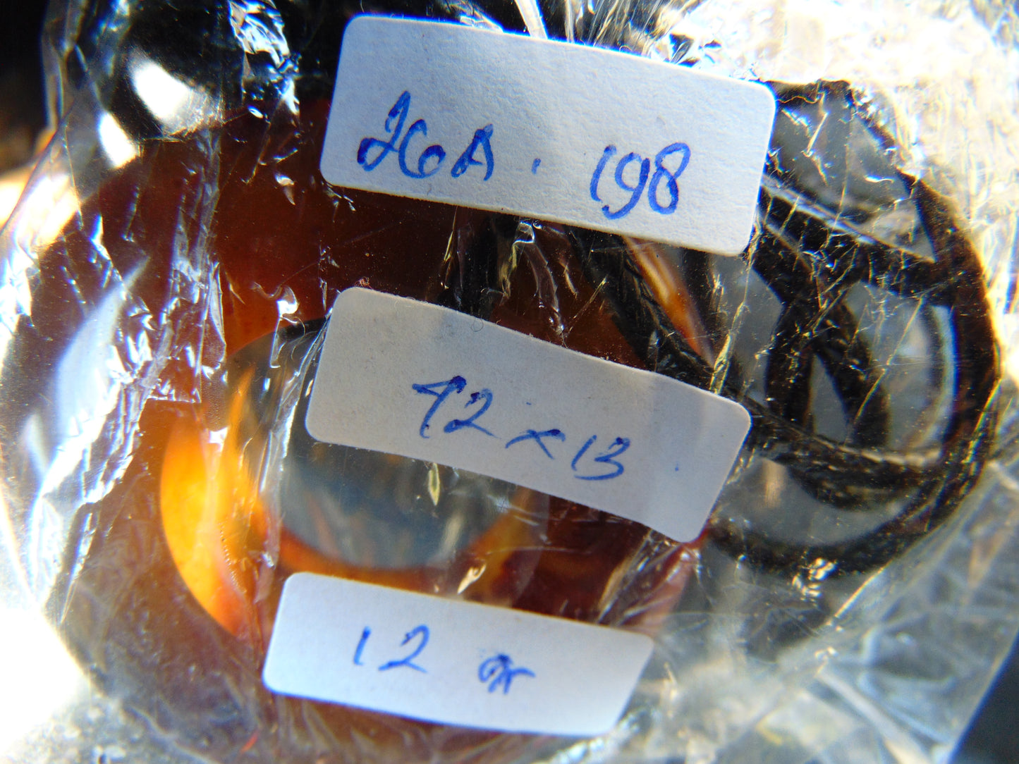 12 gr Donut Pendant Indonesian Blue Amber for Healing 26A198