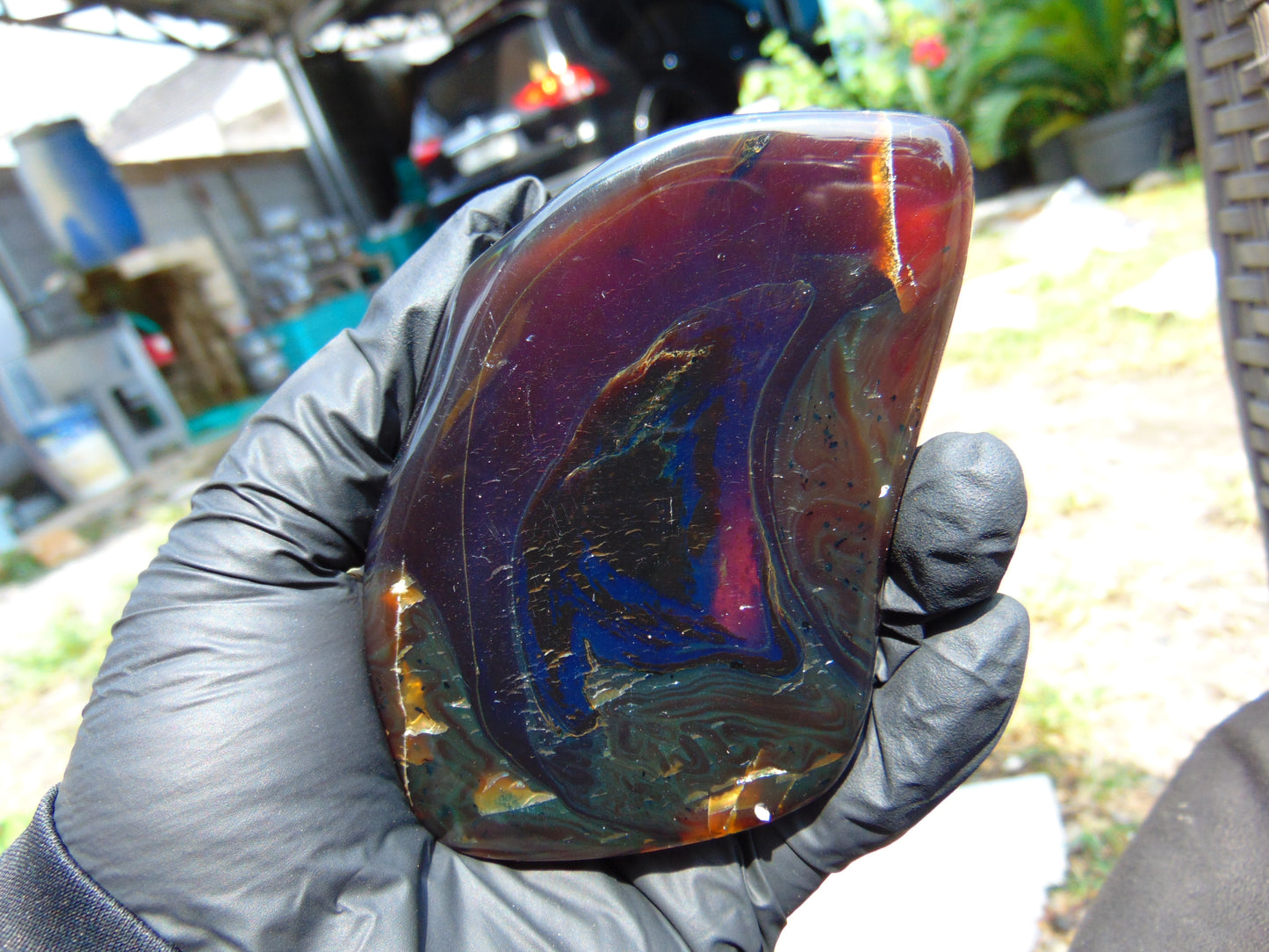 82 gram Slab polished Indonesian Sumatra Red Blue Amber for Healing 25A195