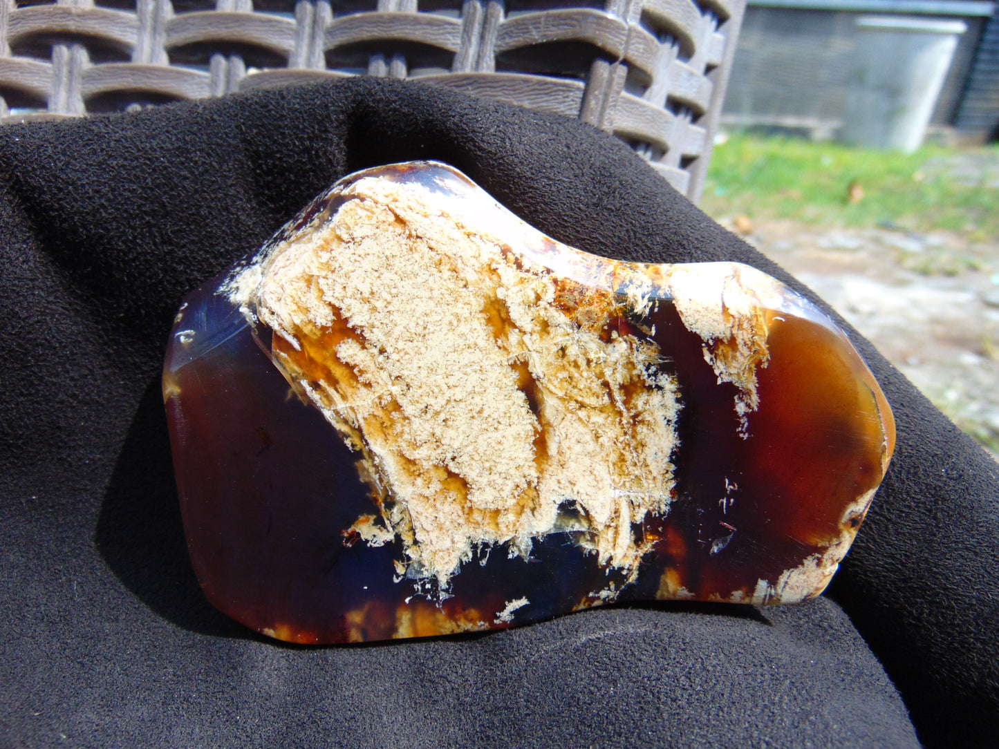 84 gram Slab polish Indonesian Sumatra White Honey Yellow Amber for Healing 25Y129