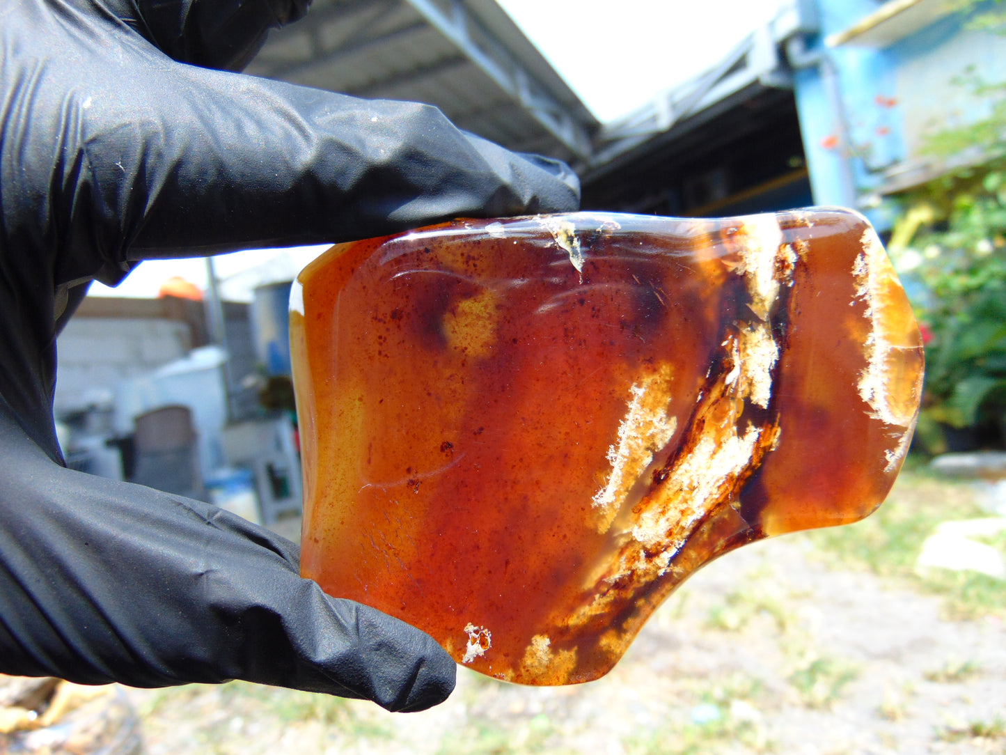 84 gram Slab polish Indonesian Sumatra White Honey Yellow Amber for Healing 25Y129