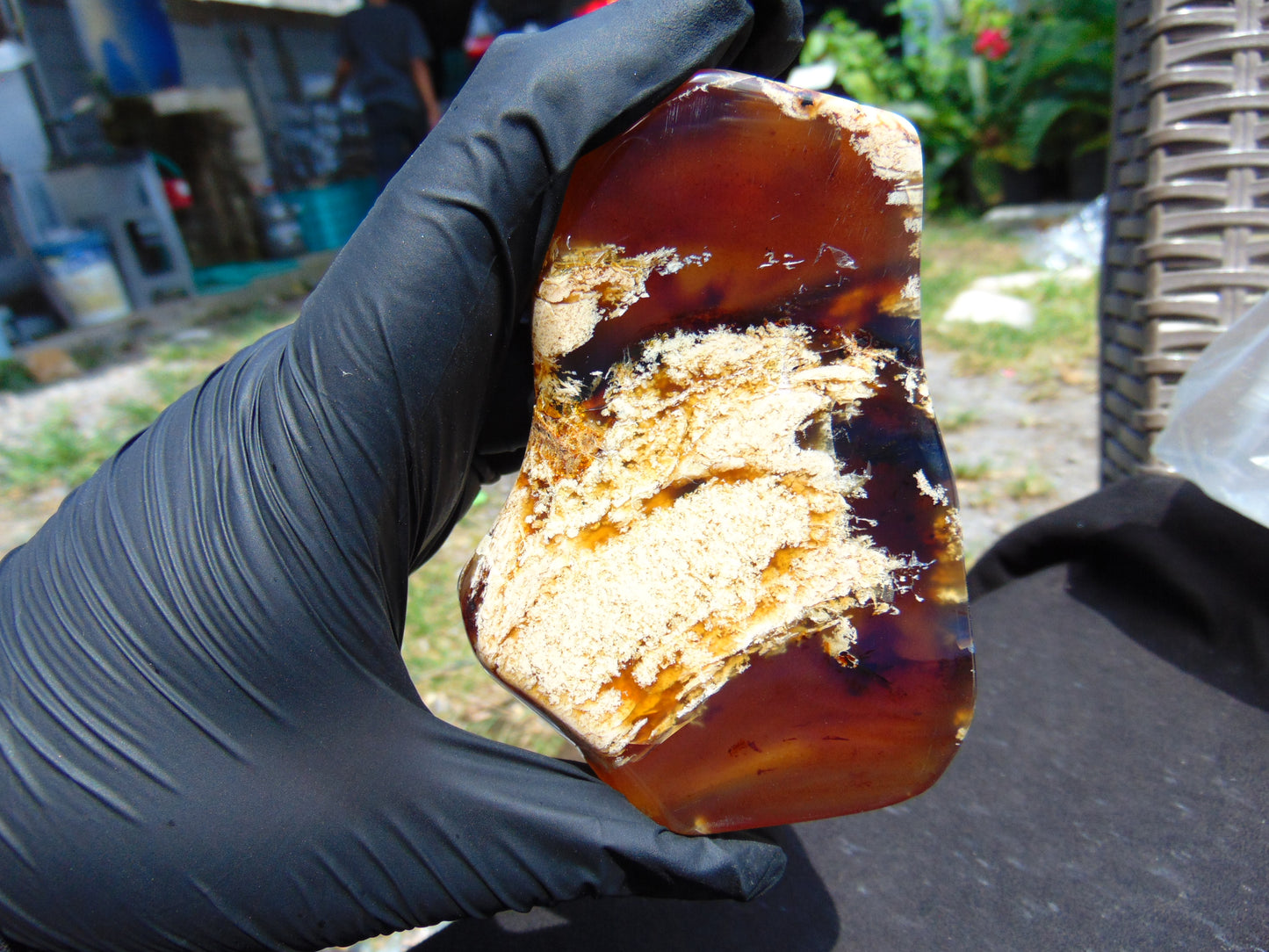 84 gram Slab polish Indonesian Sumatra White Honey Yellow Amber for Healing 25Y129