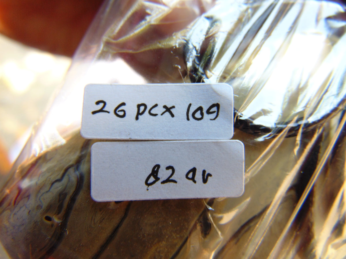 82 gr Genuine Natural Indonesian Yellow Cream Amber Big Pendant 26CPX109