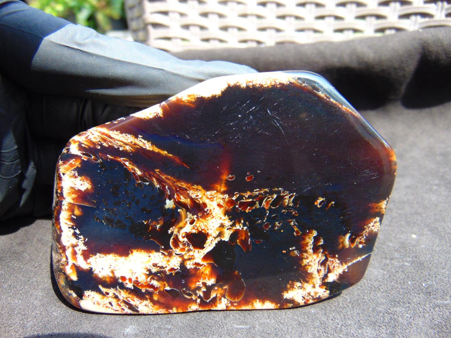 103 gram Slab polished Indonesian Sumatra White Dark Red Amber for Healing 25A210