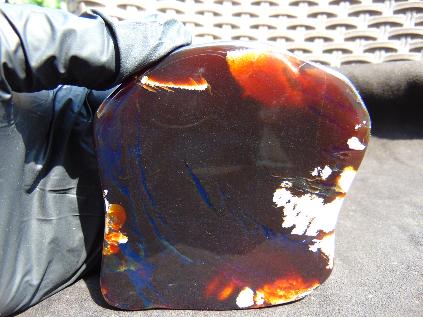 101 gram Slab polished Indonesian Sumatra Cherry Red Amber for Healing 25Y105