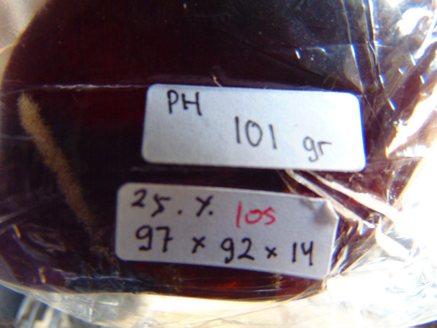 101 gram Slab polished Indonesian Sumatra Cherry Red Amber for Healing 25Y105