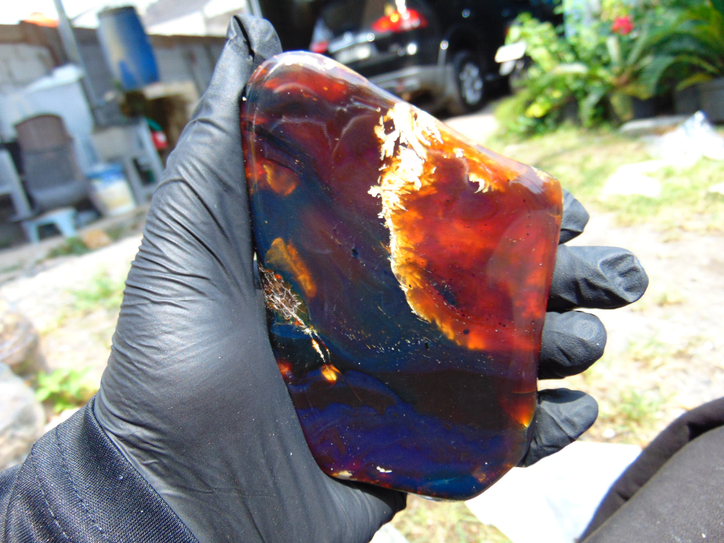 119 gram Slab polished Indonesian Sumatra Yellow Blue Amber for Healing 25N156