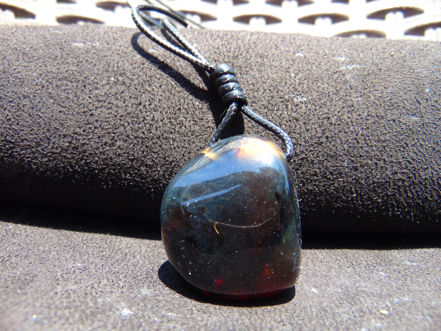16 gr Pendant Indonesian Amber for Healing 25F6