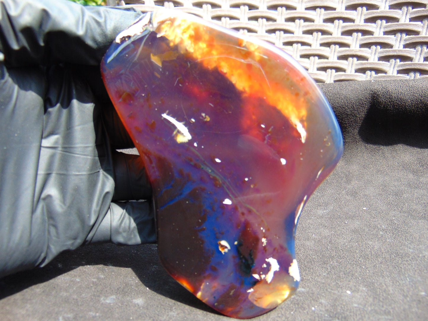 100 gram Slab polished Indonesian Sumatra Yellow Blue Amber for Healing 25N154