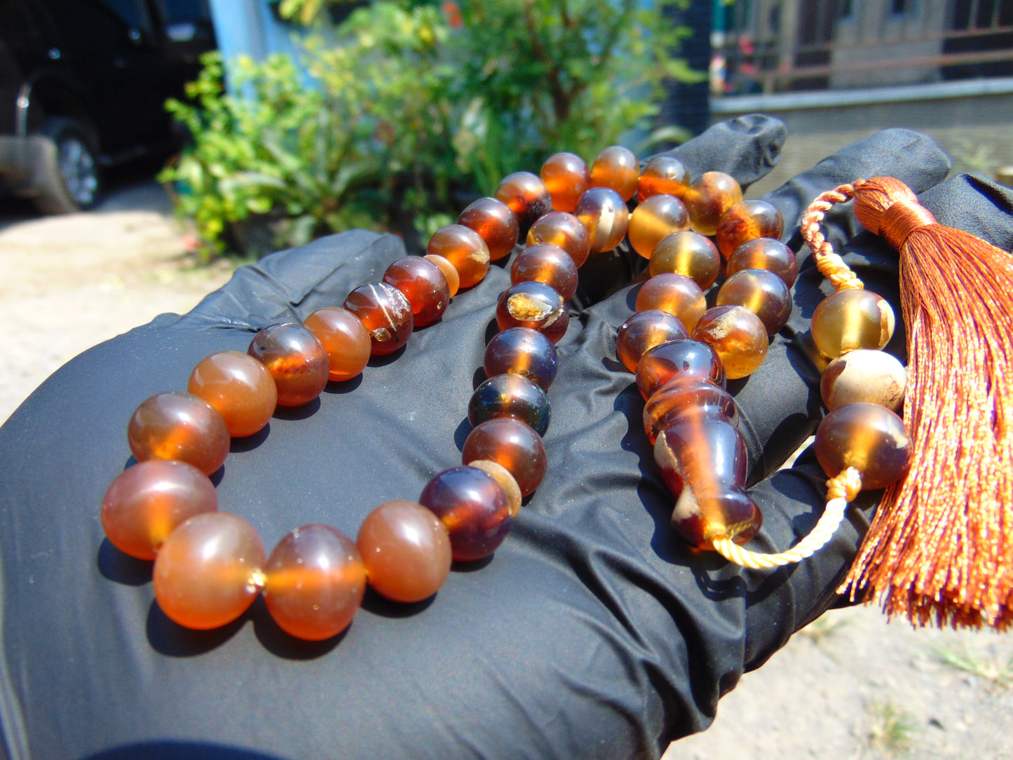 30 gr Hand Tasbih 33+3 Beads 10 mm Indonesian Yellow Bluish Amber for Healing TB11i37