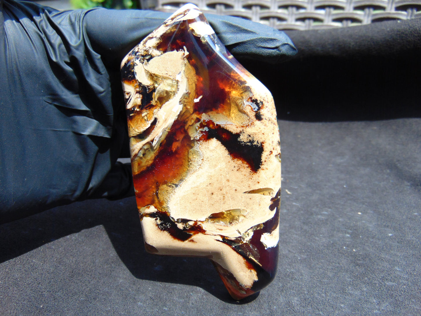 73 gram Slab polished Indonesian Sumatra White Amber for Healing 25Y25