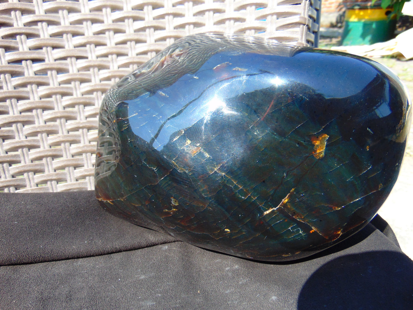2008 gram Full polished Indonesian Dark Green Blue Amber for Healing ML75