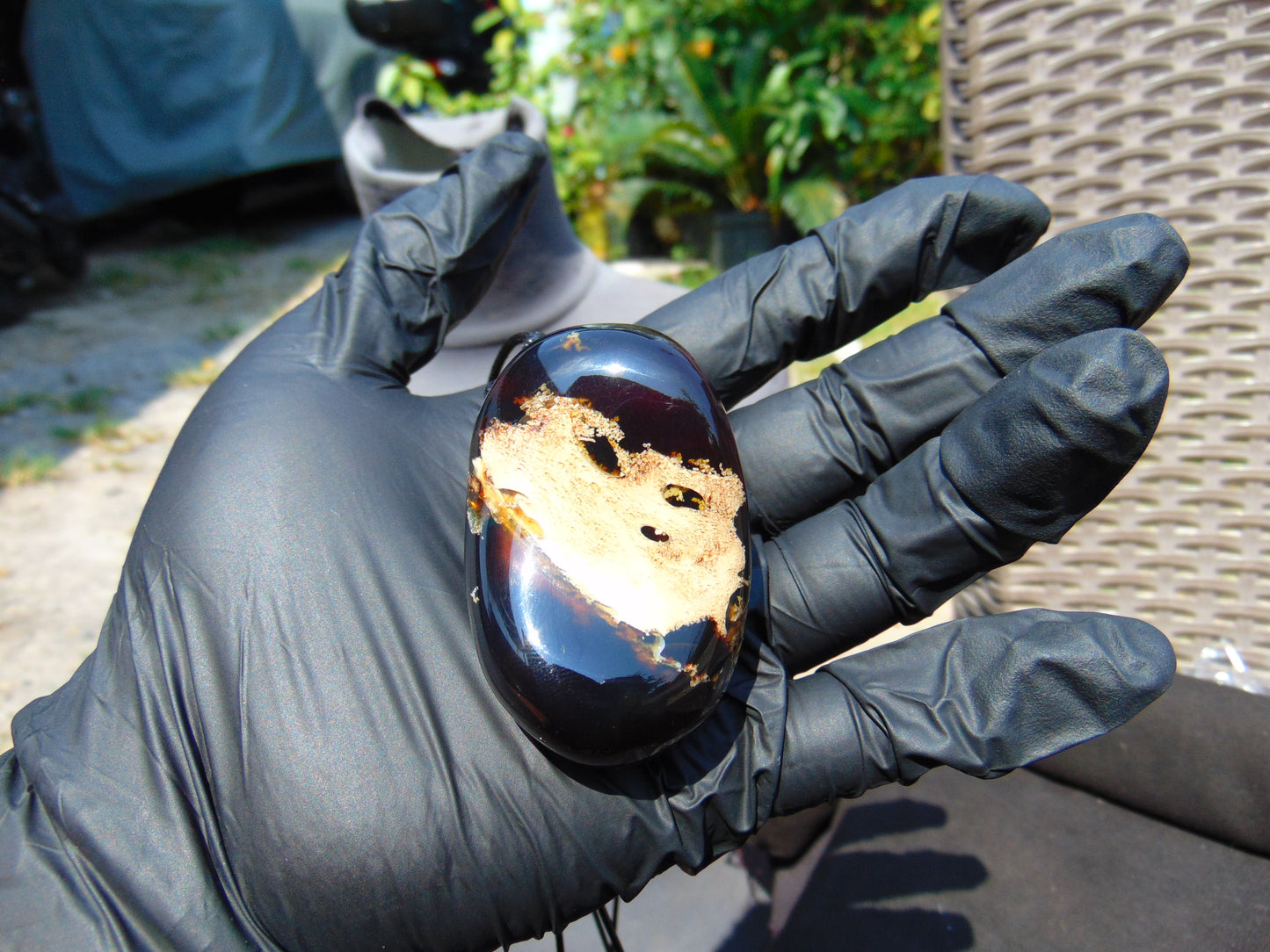 54 gr Pendant Indonesian Blue Amber for Healing 25F12