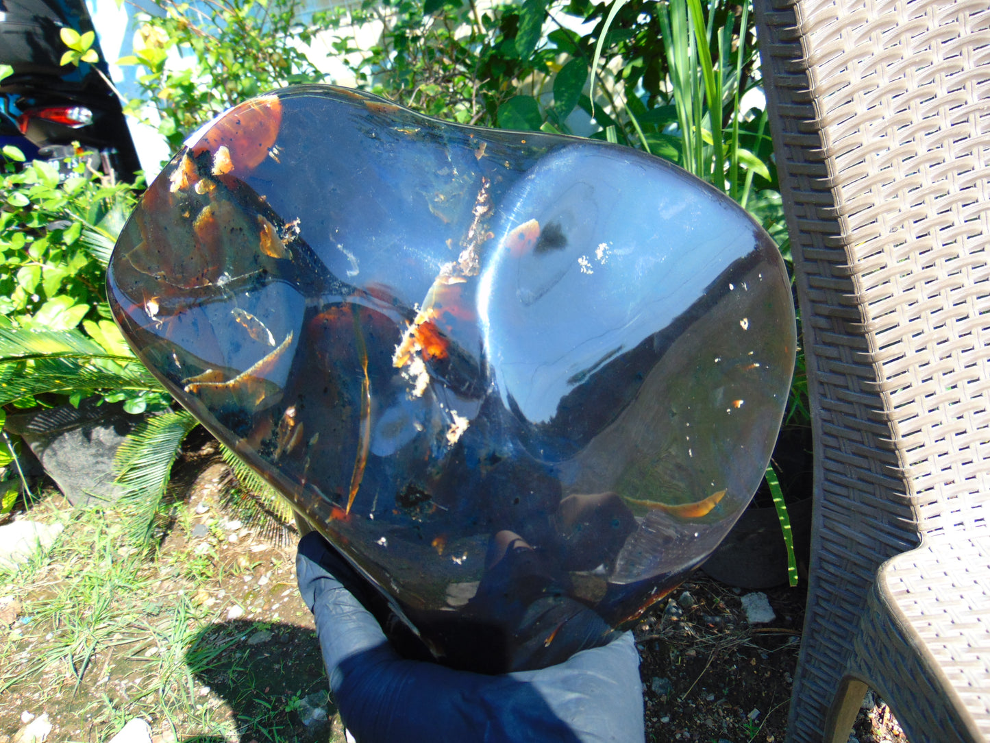 2303 gram Big full polished 23x22x9 cm Inclusion Indonesia Dark Blue Amber for Healing AR51