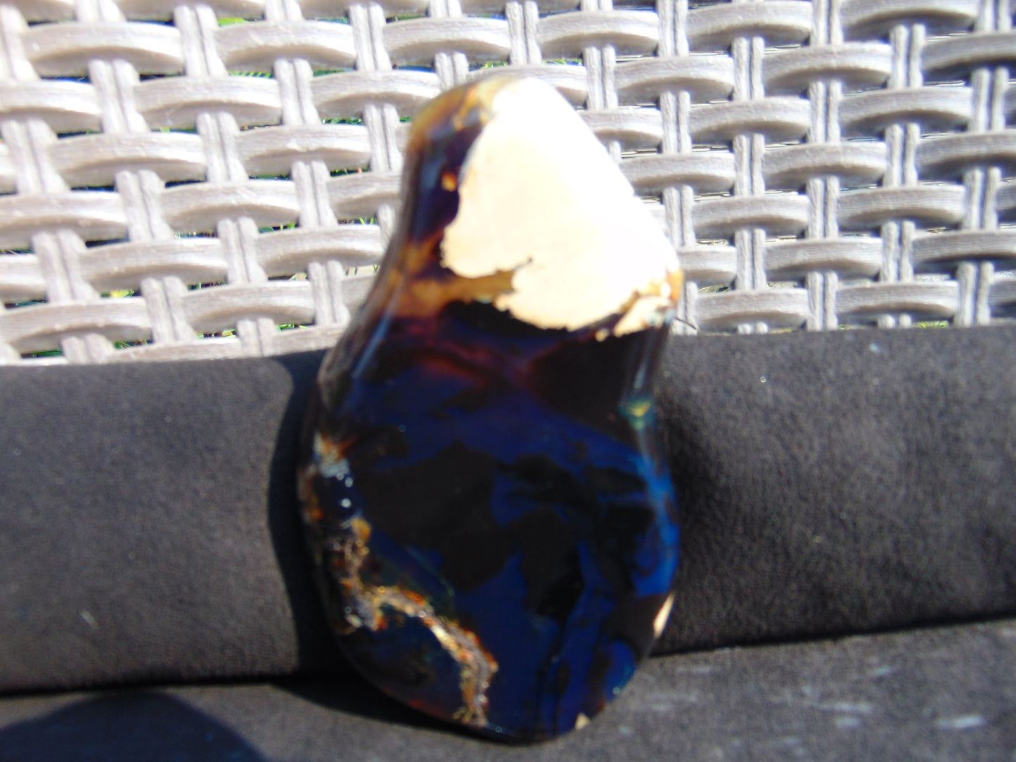 69 gram Slab polished Indonesian Sumatra Black Blue Amber for Healing 25Y115