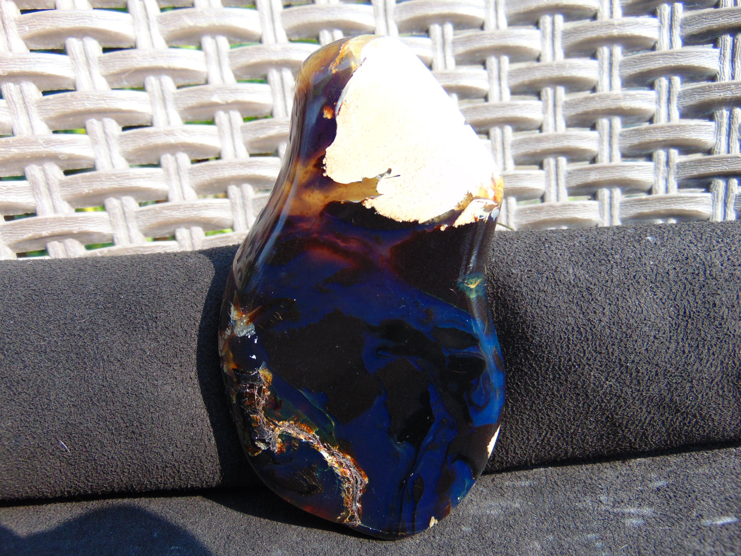 69 gram Slab polished Indonesian Sumatra Black Blue Amber for Healing 25Y115