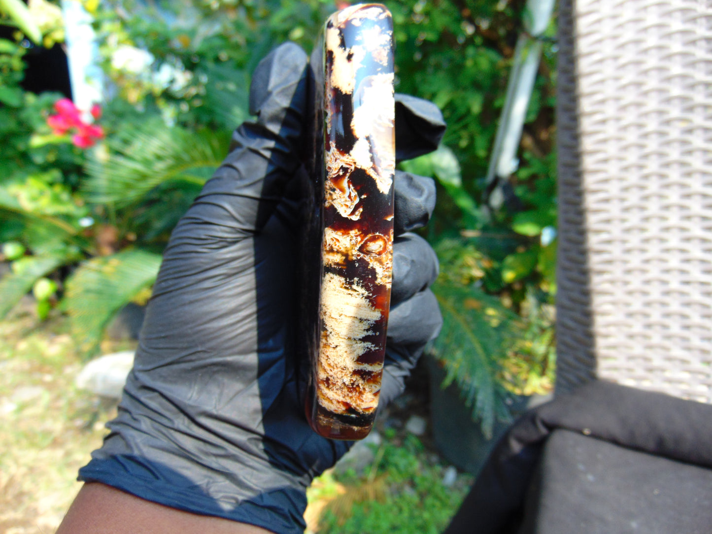 113 gram Slab polished Indonesian Sumatra White Red Amber for Healing 25Y113
