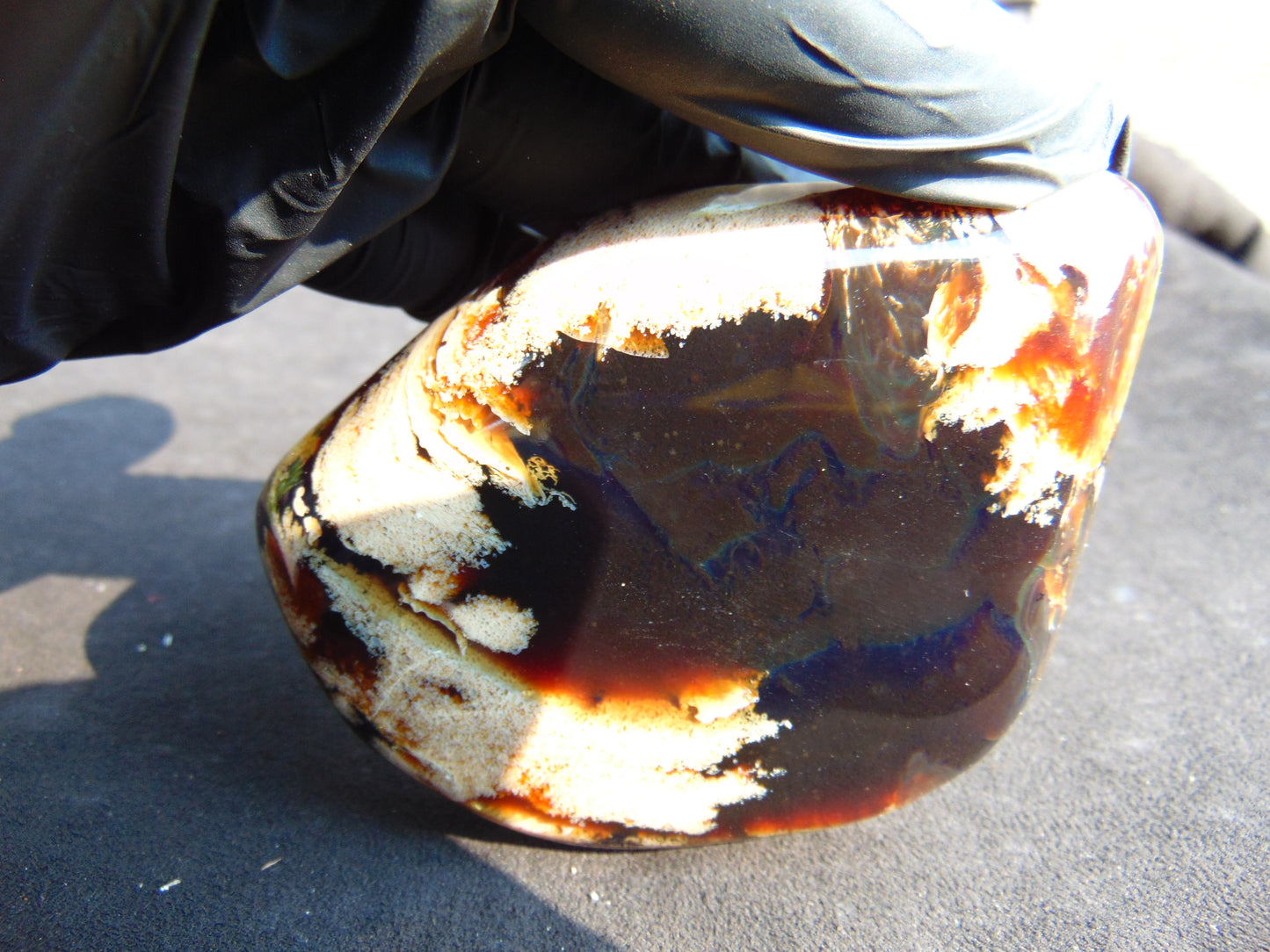 86 gram Slab polished Indonesian Sumatra Black Amber for Healing 25Y109