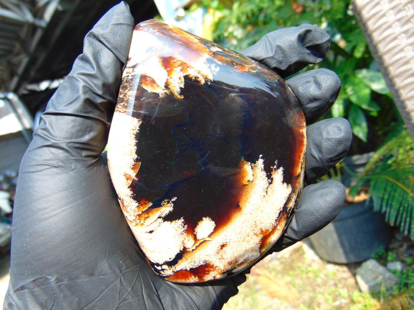 86 gram Slab polished Indonesian Sumatra Black Amber for Healing 25Y109
