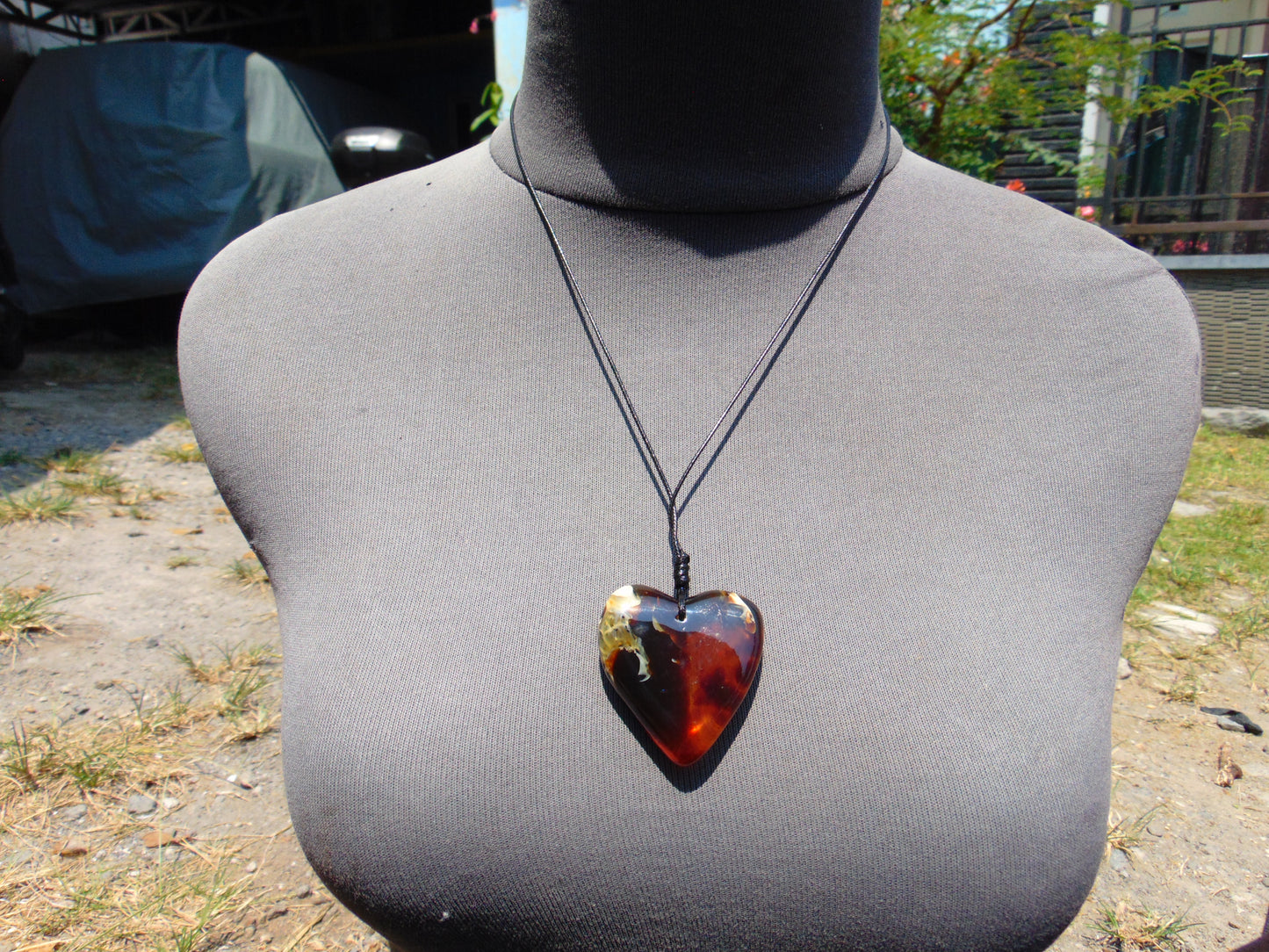 13 gr Heart Pendant Indonesian Blue Amber for Healing PCN679