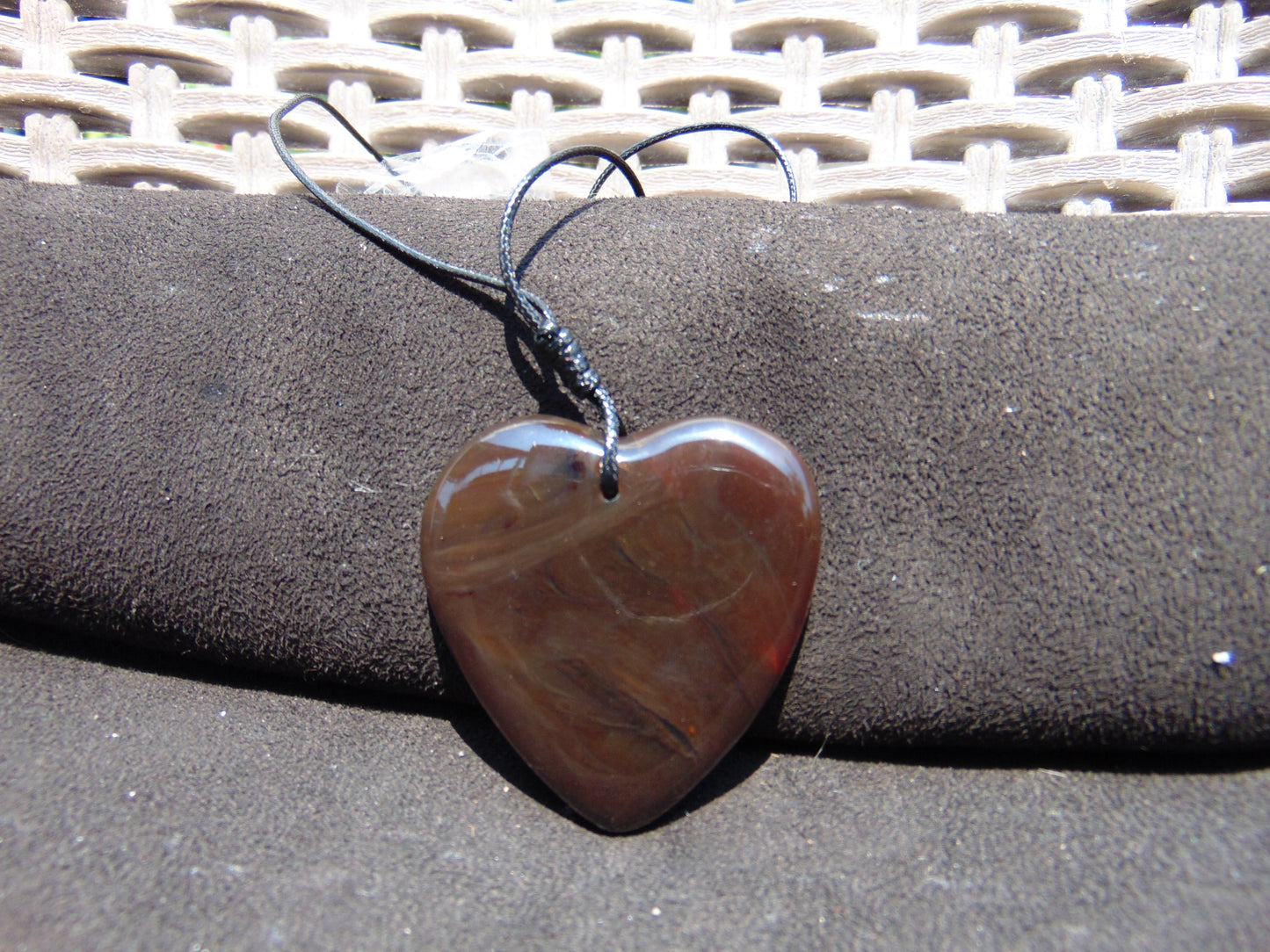 14 gr Heart Pendant Indonesian White Amber for Healing PCA136