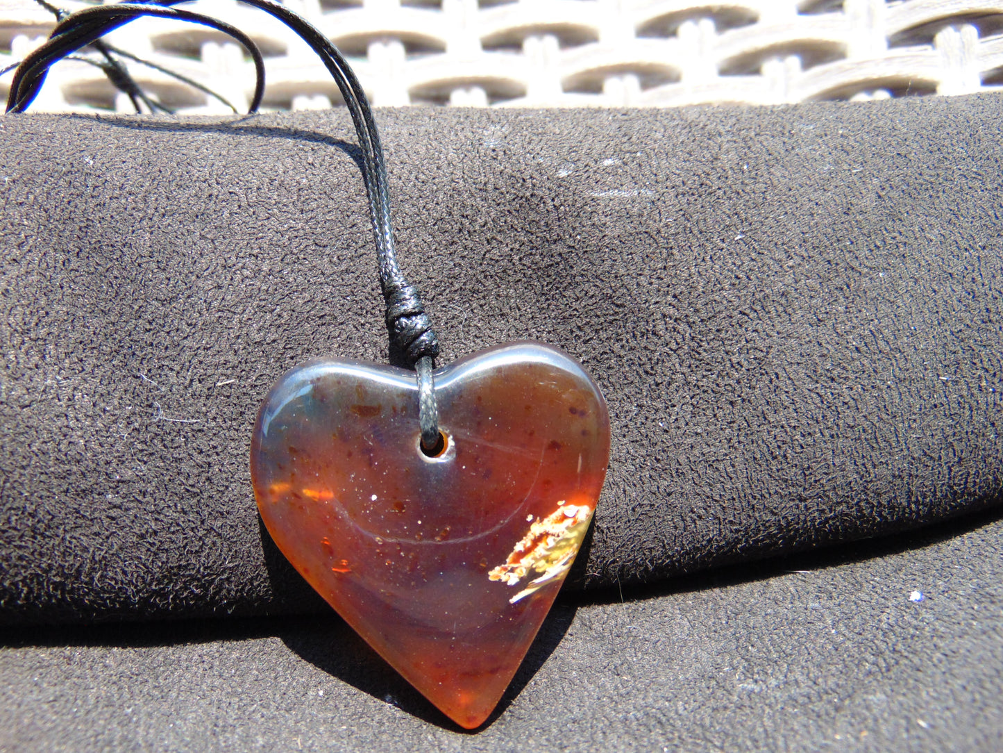 11 gr Heart Pendant Indonesian Blue Amber for Healing PL36
