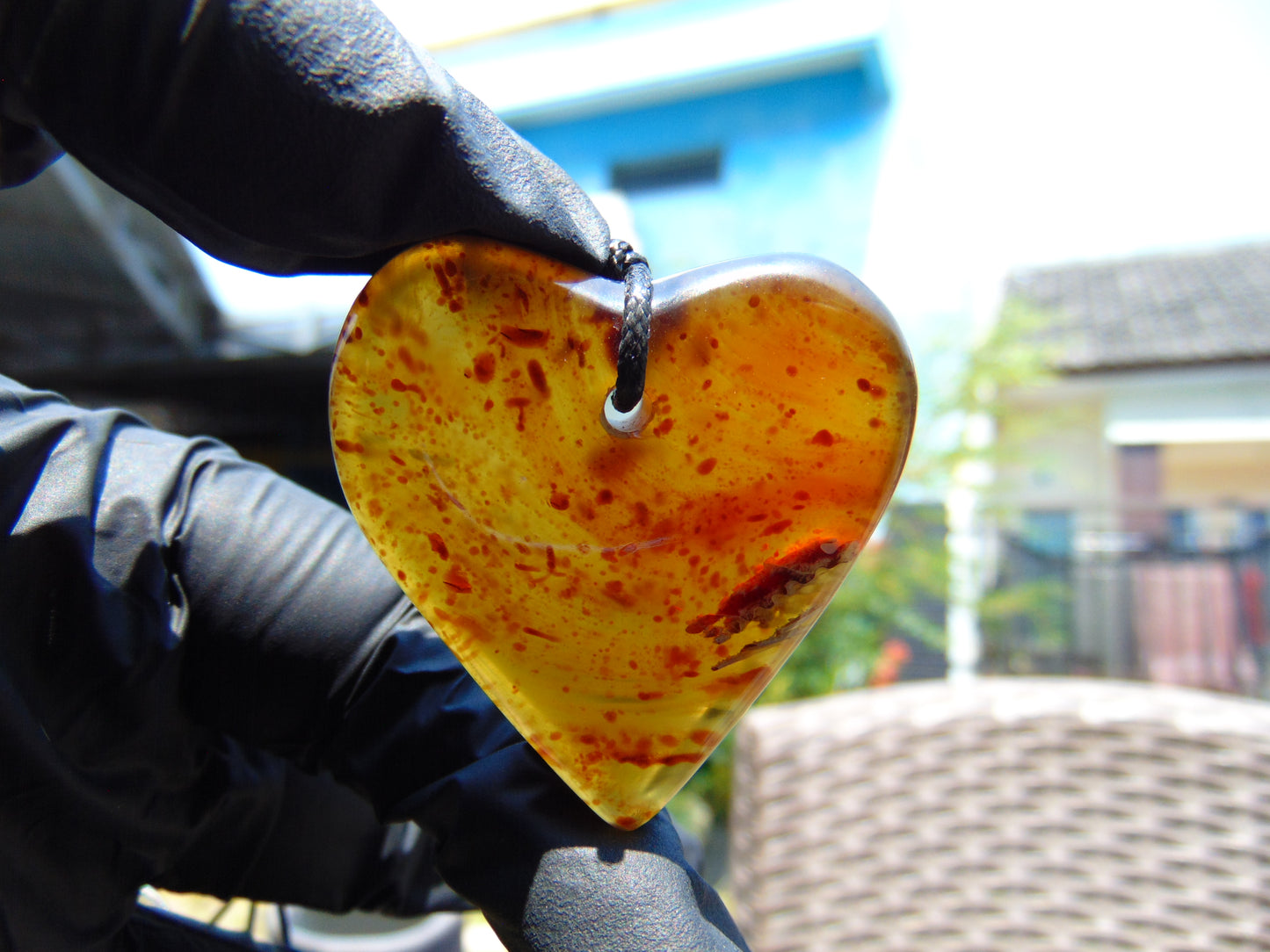 11 gr Heart Pendant Indonesian Blue Amber for Healing PL36