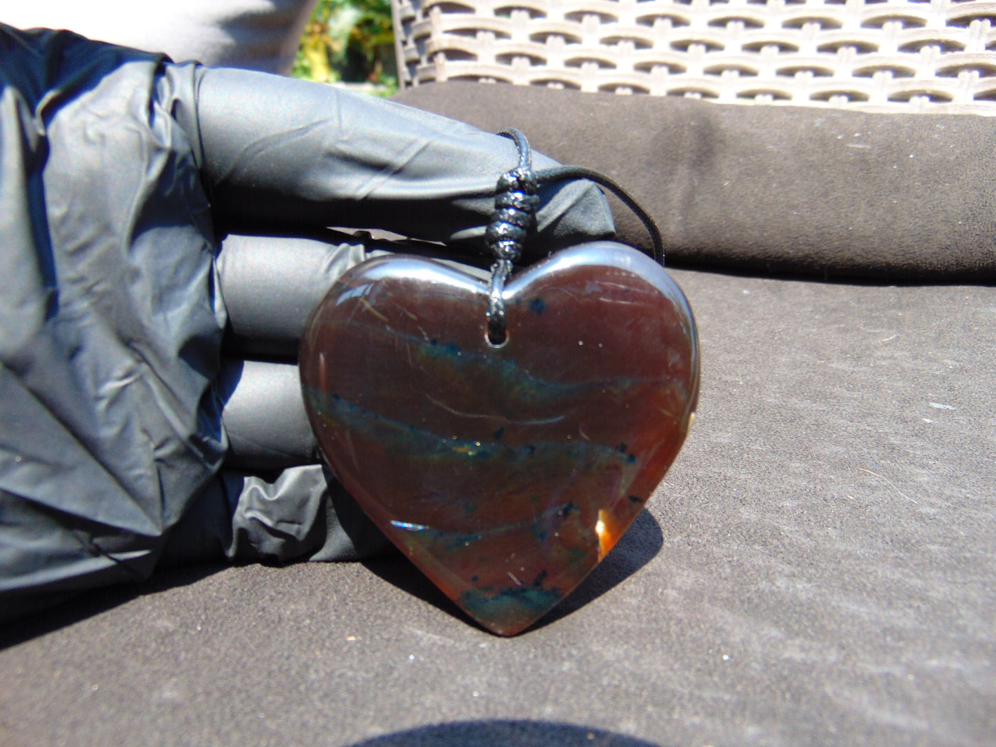 23 gr Heart Pendant Indonesian Amber for Healing PDN702