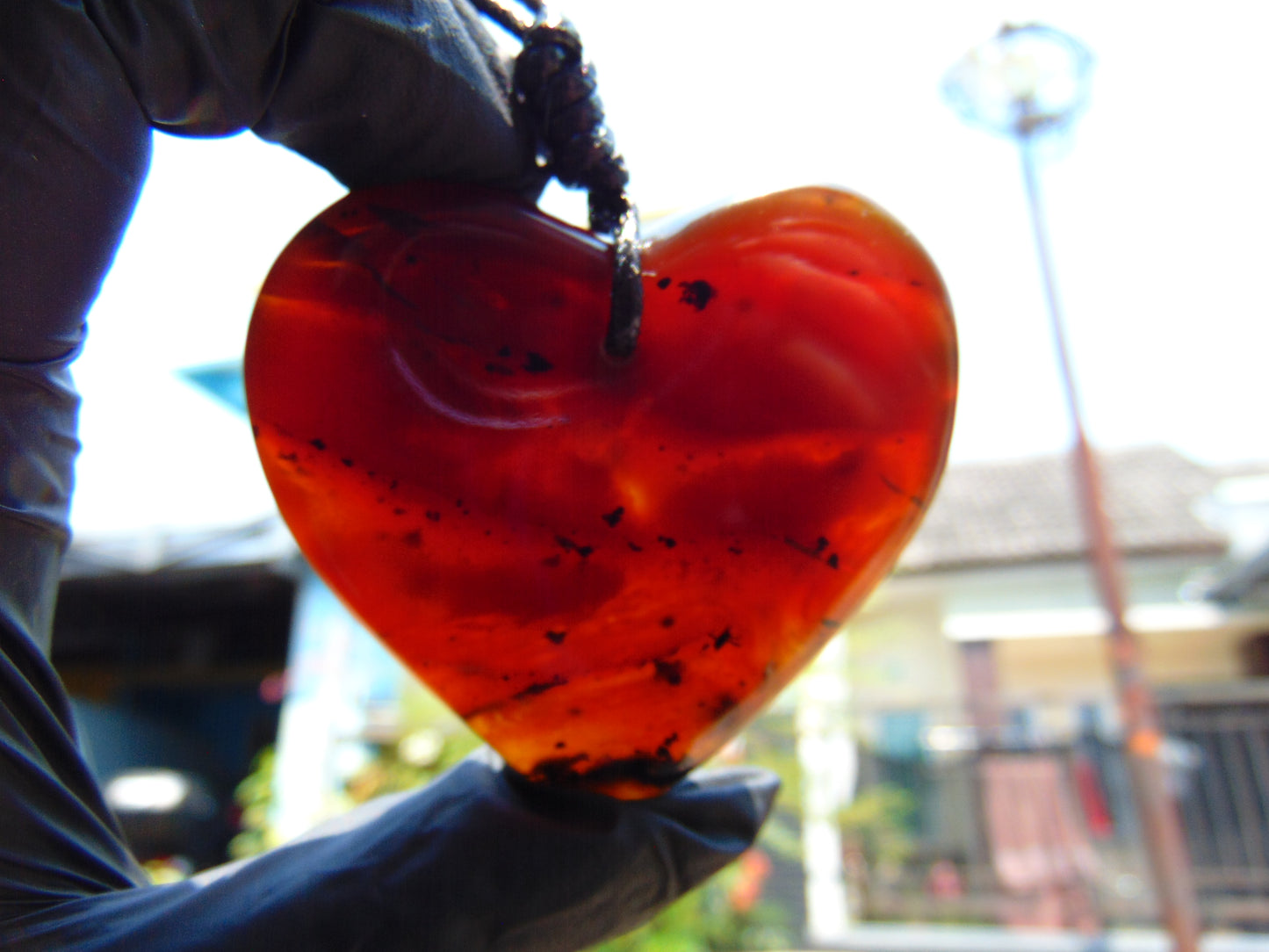 23 gr Heart Pendant Indonesian Amber for Healing PDN702