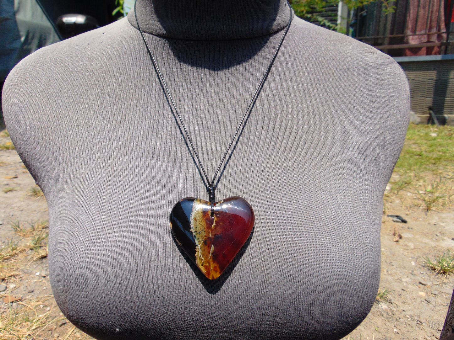 11 gr Heart Pendant Indonesian Blue Amber for Healing PDN653