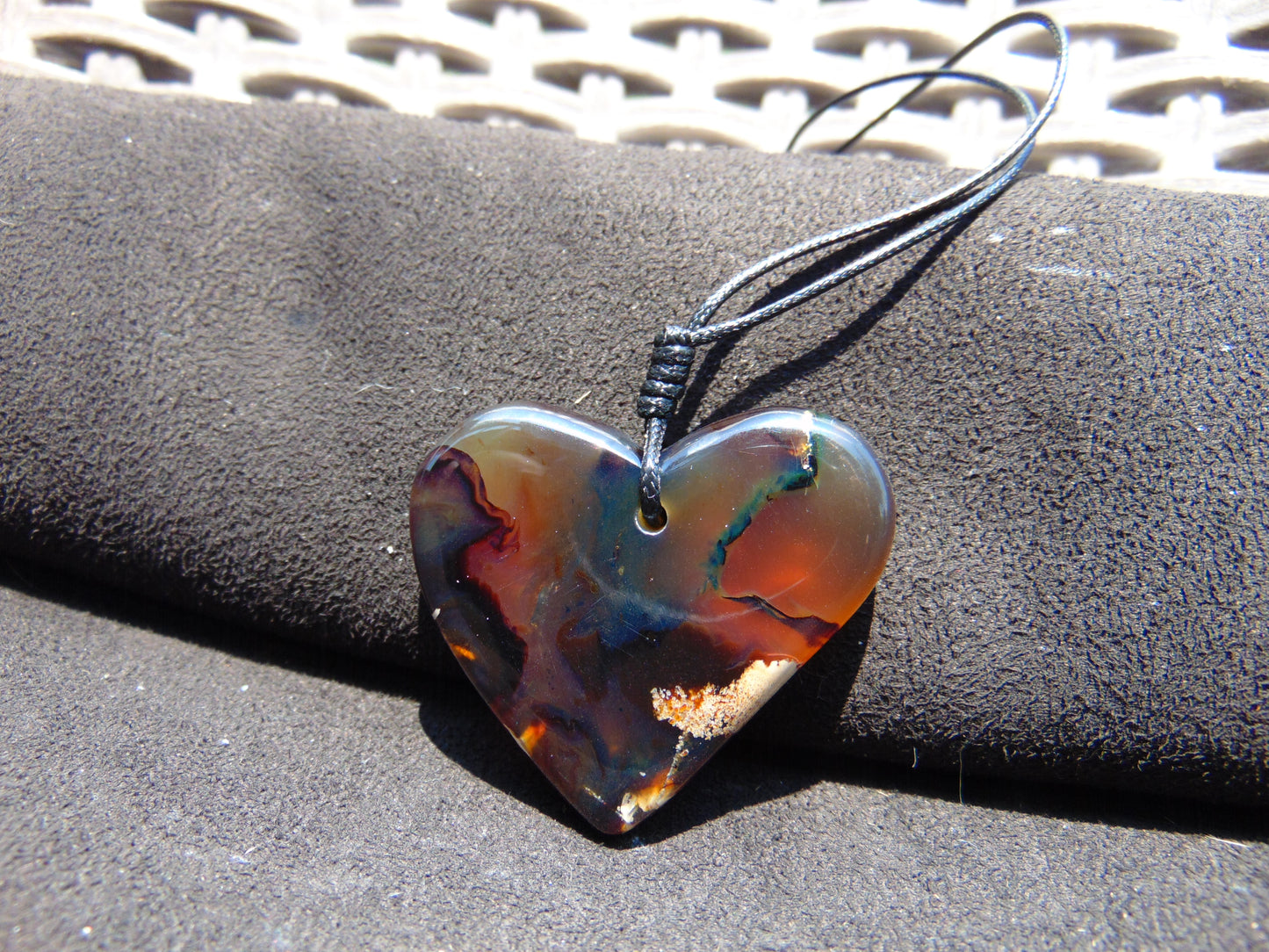 13 gr Heart Pendant Indonesian Blue Amber for Healing PCY730