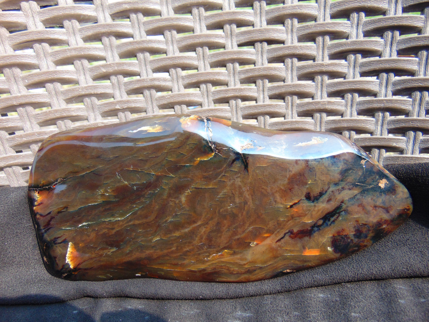 246 gram Slab Slim polished Indonesian Caramel Amber for Healing 25A209