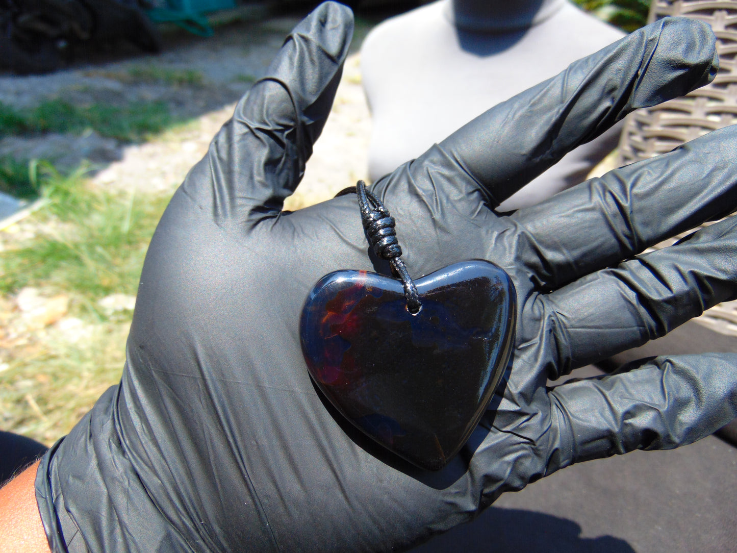 20 gr Heart Pendant Indonesian Blue Black Amber for Healing PDY733