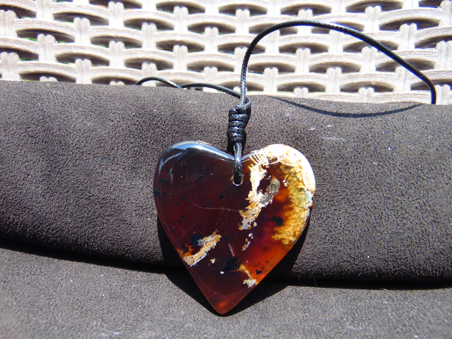 24 gr Heart Pendant Indonesian Blue Amber for Healing PDY735
