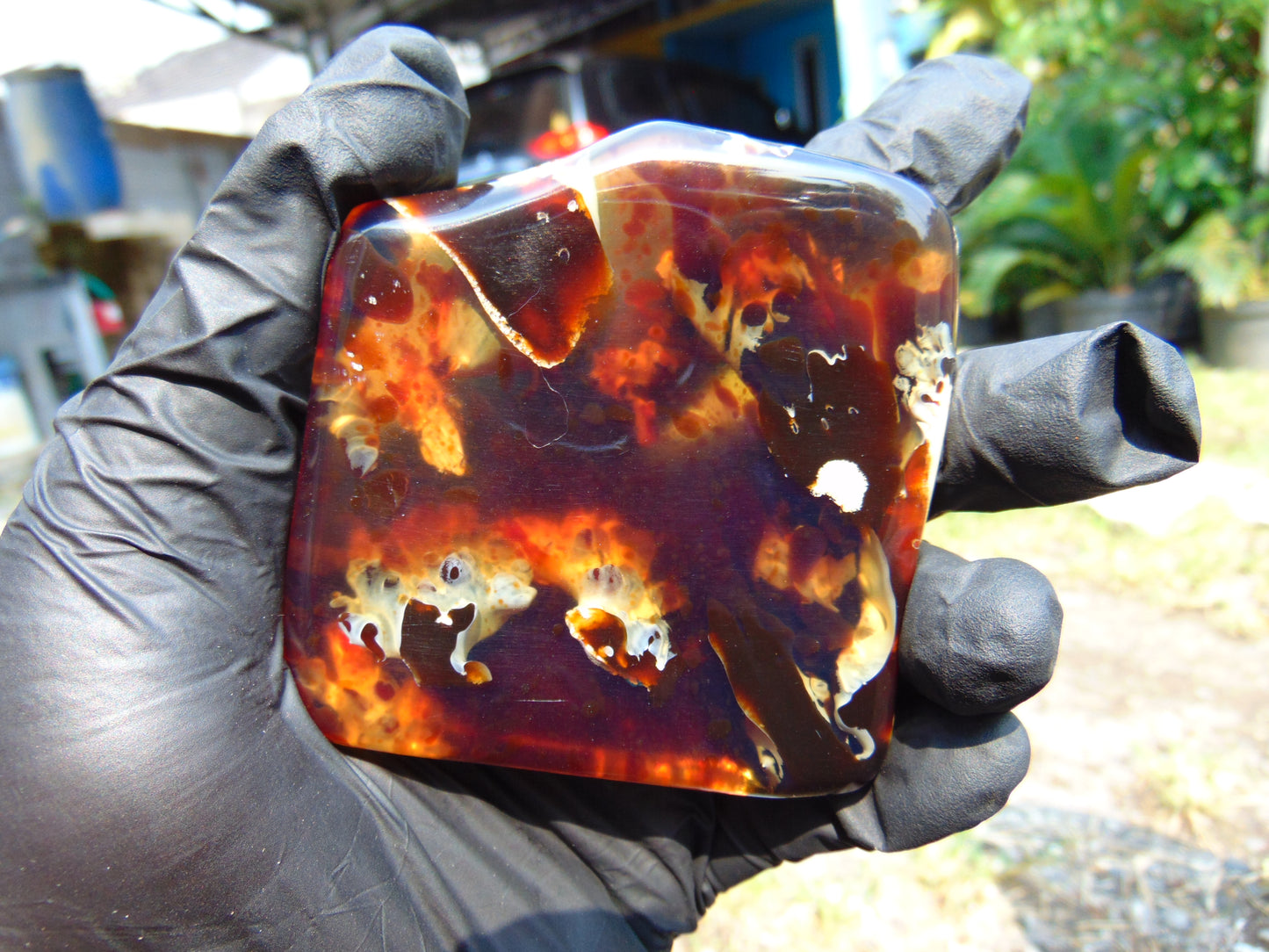 67 gram Slab polished Indonesian Sumatra Yellow Blue Amber for Healing 25Y112