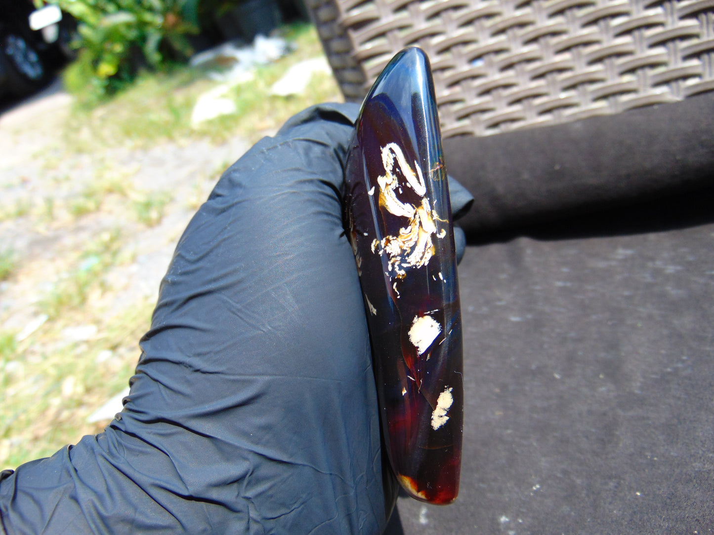 85 gram Slab polished Indonesian Sumatra Blue Red Amber for Healing 25Y114
