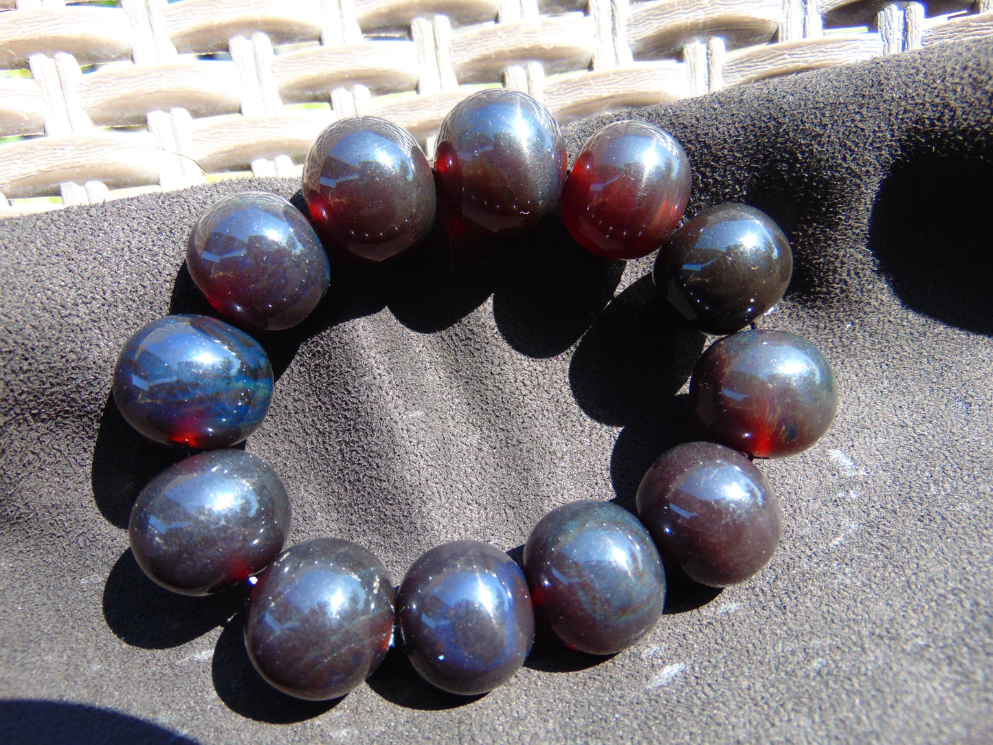 56 gram 12 Beads Mala Bracelet Indonesian Cherry Red Blue Amber 20 mm for Healing G20B109