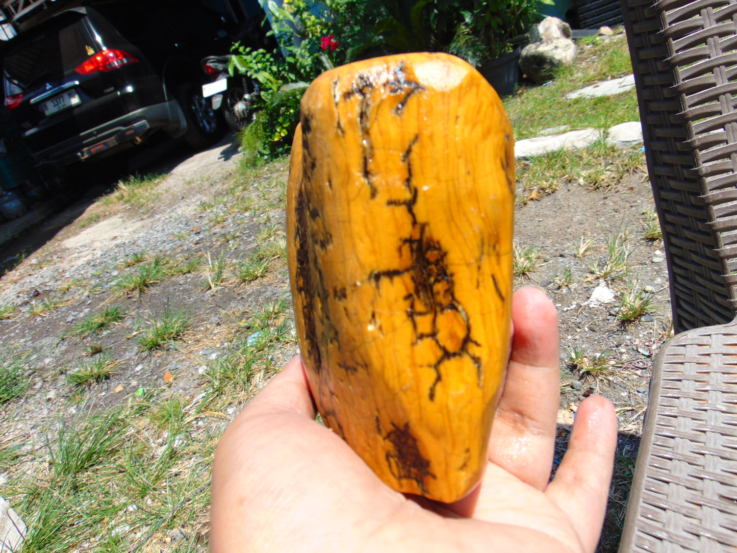 457 gram Polished Indonesia Yellow Fragrance Amber for Healing K820