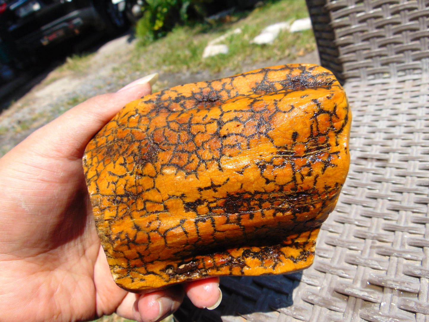 351 gram Polished Indonesia Yellow Fragrance Amber for Healing K823